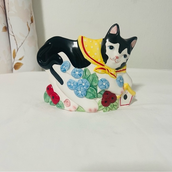 Vintage Black and White Cat with Tuxedo Pattern Flower Pot Home Decor EUC - Picture 1 of 6